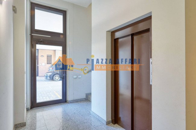 Locale commerciale in vendita a Castiglione Olona