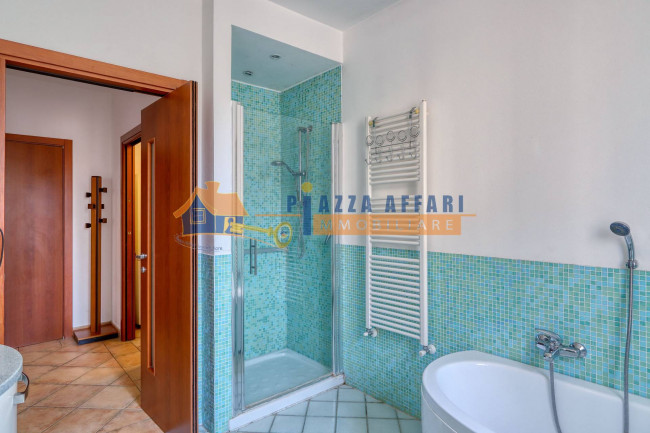 Appartamento in vendita a Carnago