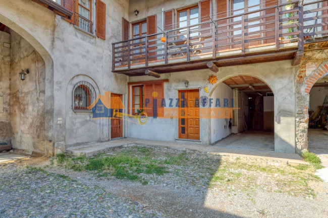 Appartamento in vendita a Carnago