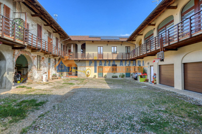 Appartamento in vendita a Carnago