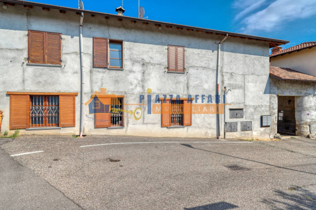 Appartamento in vendita a Carnago