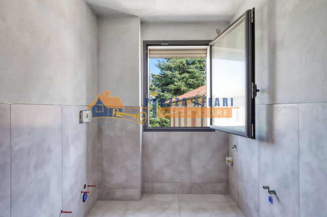 Appartamento in vendita a Albizzate