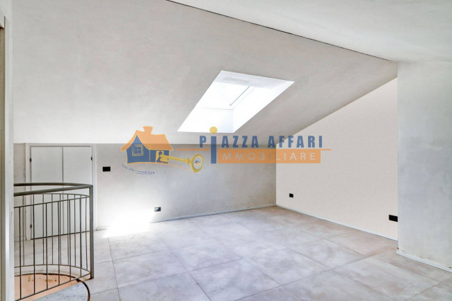 Appartamento in vendita a Albizzate