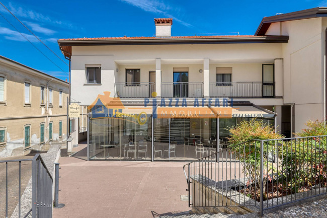 Appartamento in vendita a Albizzate
