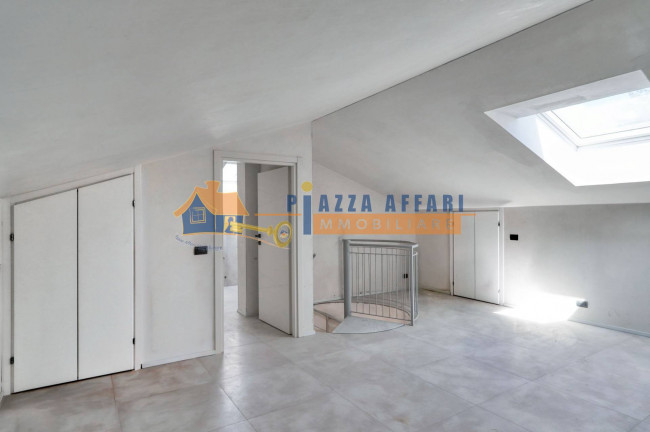 Appartamento in vendita a Albizzate