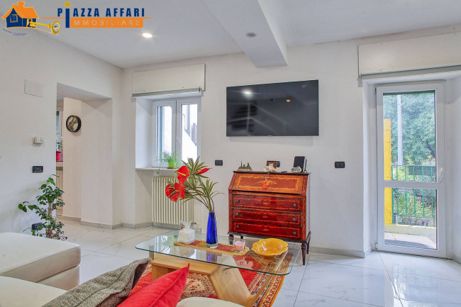 Porzione di Casa Terra / Cielo in vendita a Valganna