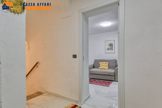 Porzione di Casa Terra / Cielo in vendita a Valganna