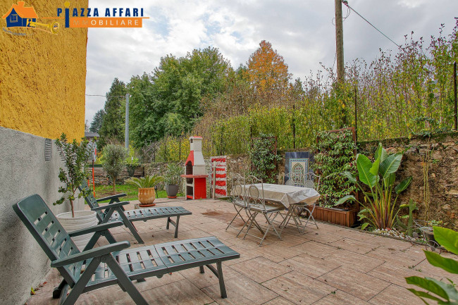 Porzione di Casa Terra / Cielo in vendita a Valganna
