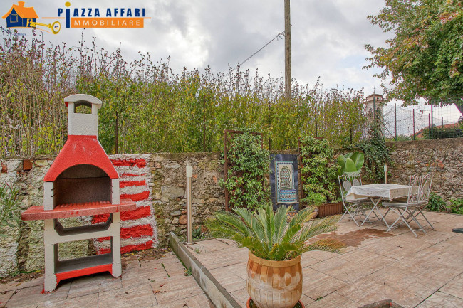 Porzione di Casa Terra / Cielo in vendita a Valganna