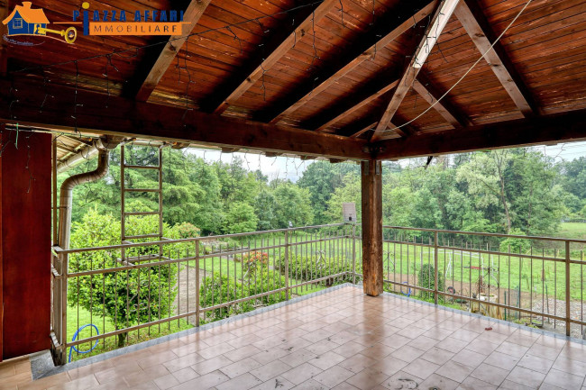 Villa Bifamigliare in vendita a Cunardo