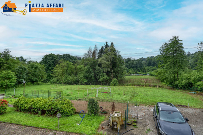 Villa Bifamigliare in vendita a Cunardo