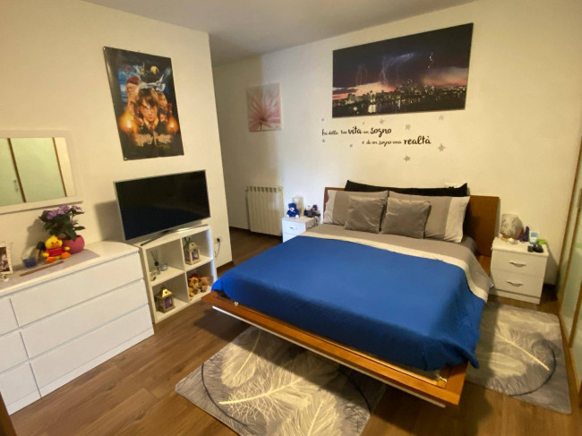 Appartamento in vendita a Brezzo di Bedero