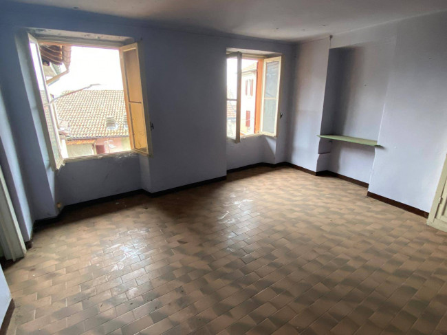 Porzione di Casa Terra / Cielo in vendita a Brezzo di Bedero