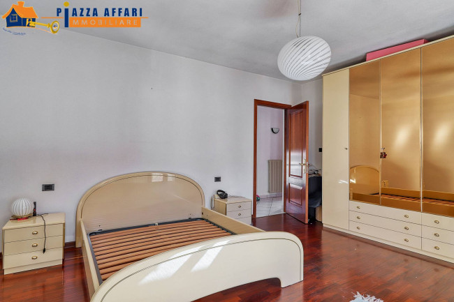 Villa in vendita a Lavena Ponte Tresa