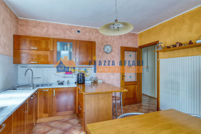 Villa in vendita a Carnago