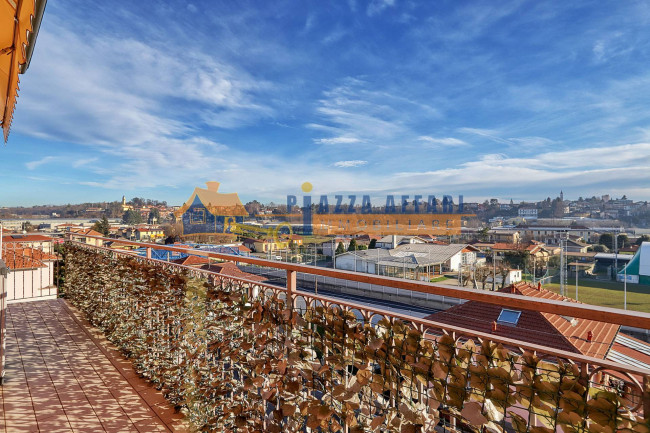 Appartamento in vendita a Cavaria con Premezzo