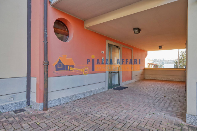 Appartamento in vendita a Cavaria con Premezzo