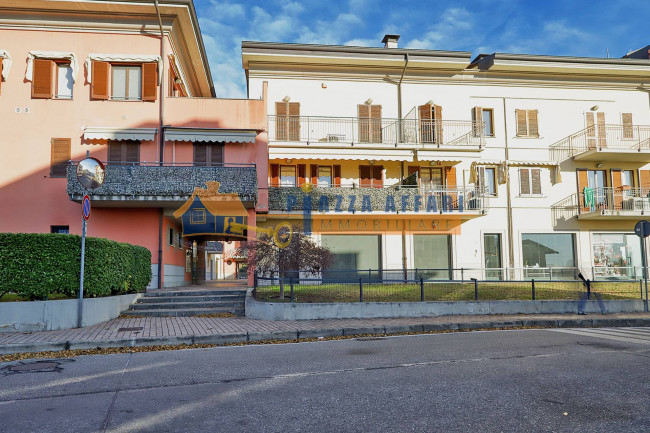 Appartamento in vendita a Cavaria con Premezzo
