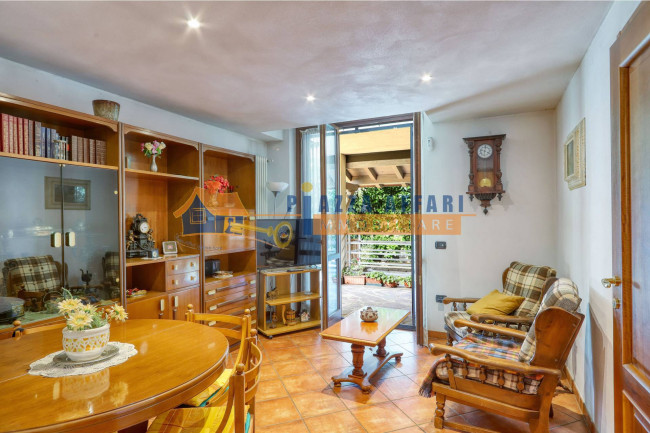 Villa Bifamigliare in vendita a Samarate