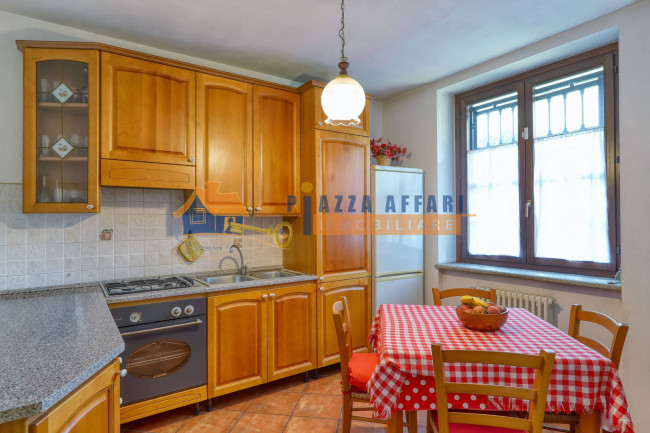 Villa Bifamigliare in vendita a Samarate