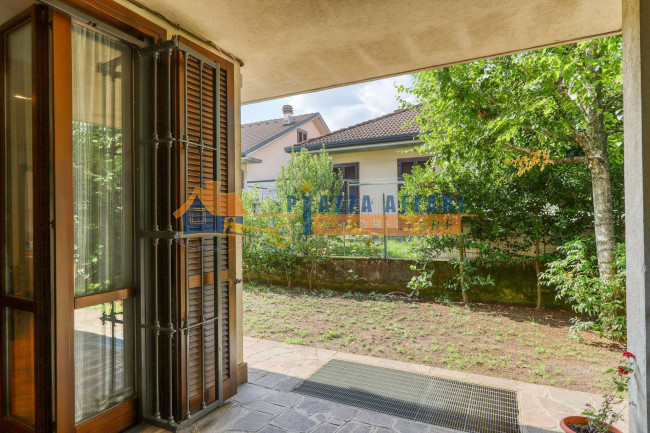 Villa Bifamigliare in vendita a Samarate