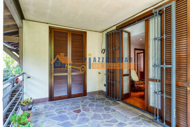 Villa Bifamigliare in vendita a Samarate