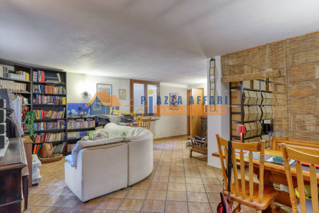 Villa Bifamigliare in vendita a Samarate