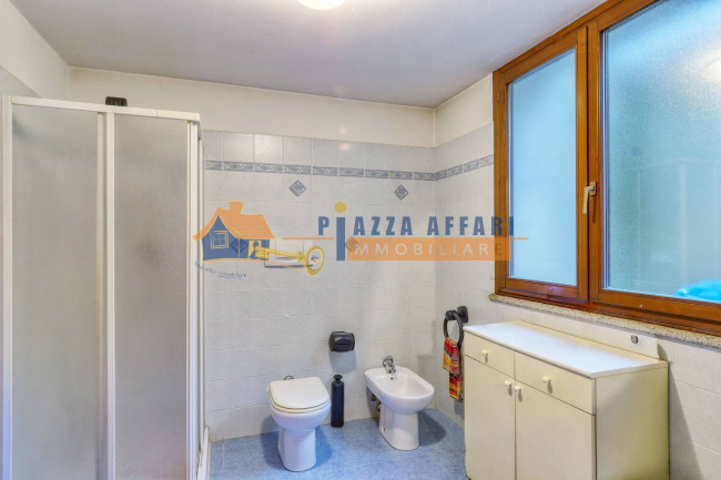 Villa Bifamigliare in vendita a Samarate