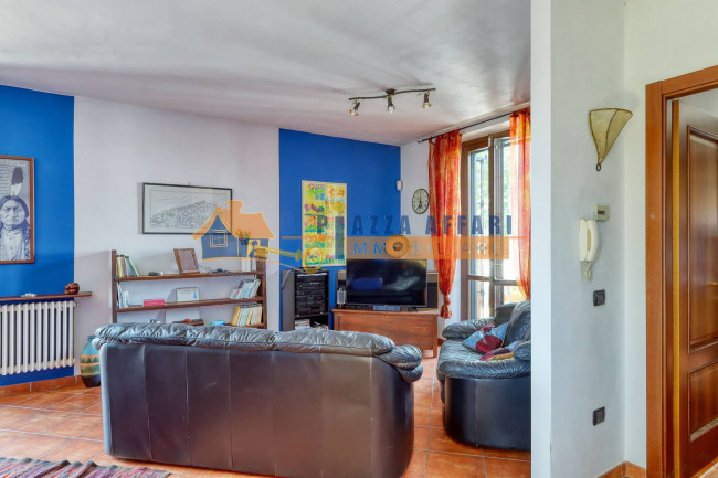 Villa Bifamigliare in vendita a Samarate