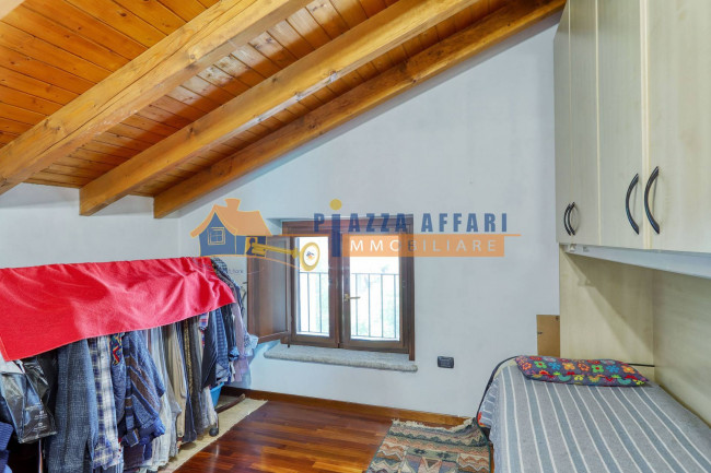 Villa Bifamigliare in vendita a Samarate