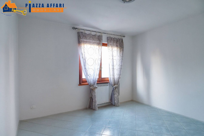 Appartamento in vendita a Marchirolo