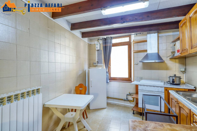 Porzione di Casa Terra / Cielo in vendita a Lavena Ponte Tresa