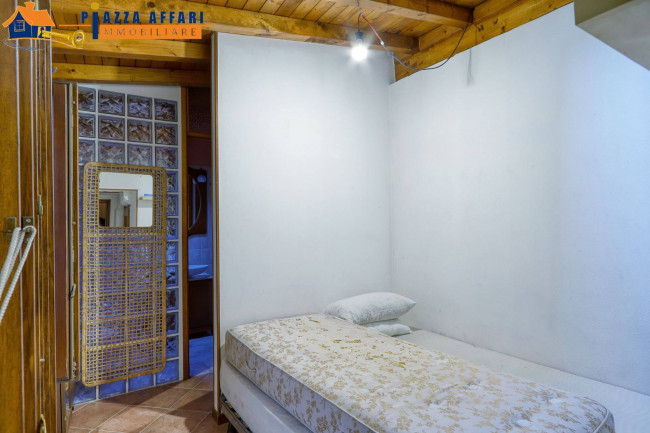 Porzione di Casa Terra / Cielo in vendita a Lavena Ponte Tresa