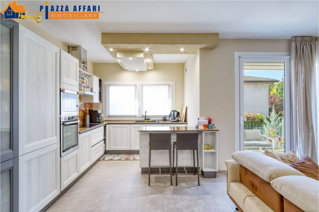 Casa singola in vendita a Cugliate-Fabiasco