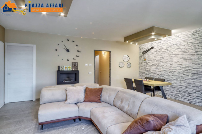 Casa singola in vendita a Cugliate-Fabiasco