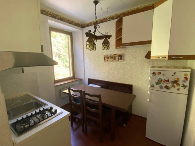 Appartamento in vendita a Cadegliano-Viconago