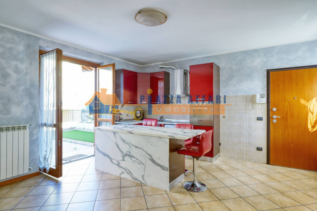 Appartamento in vendita a Cardano al Campo