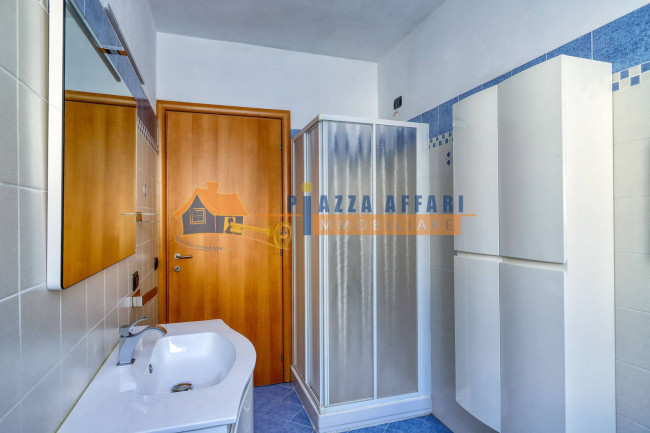 Appartamento in vendita a Cardano al Campo