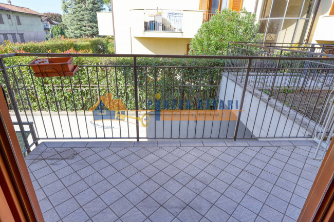 Appartamento in vendita a Cardano al Campo