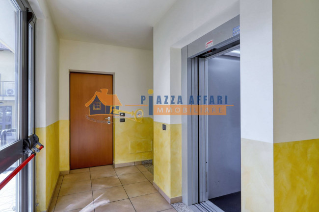 Appartamento in vendita a Cardano al Campo