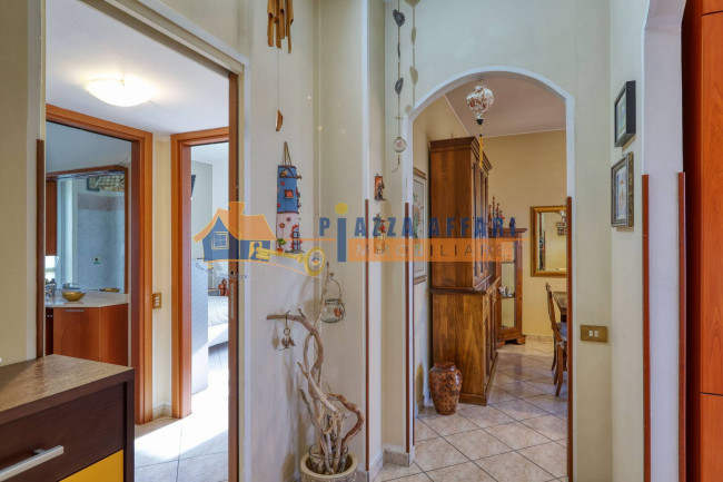 Appartamento in vendita a Oggiona con Santo Stefano