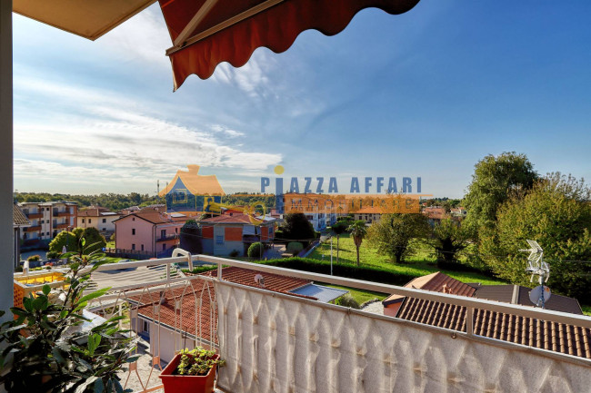 Appartamento in vendita a Oggiona con Santo Stefano