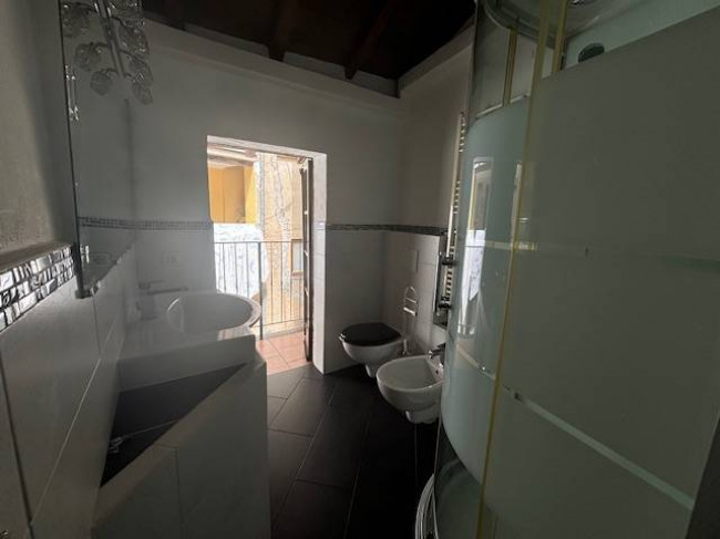 Porzione di Casa Terra / Cielo in vendita a Cadegliano-Viconago