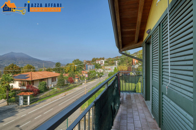 Appartamento in vendita a Cunardo