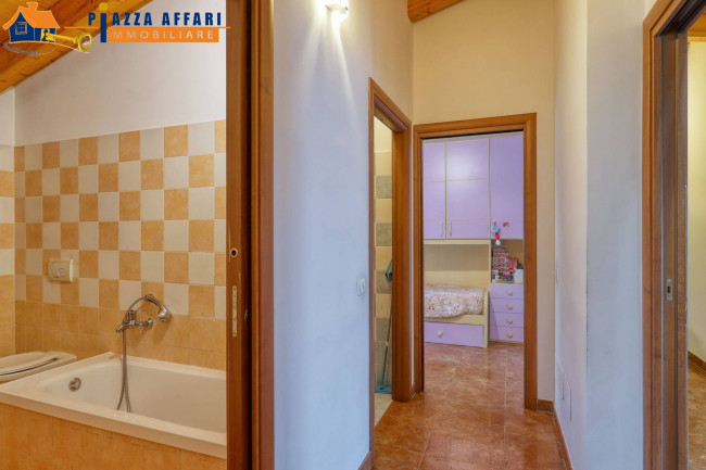 Appartamento in vendita a Cunardo