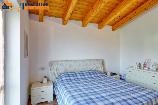 Appartamento in vendita a Cunardo