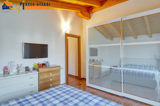 Appartamento in vendita a Cunardo