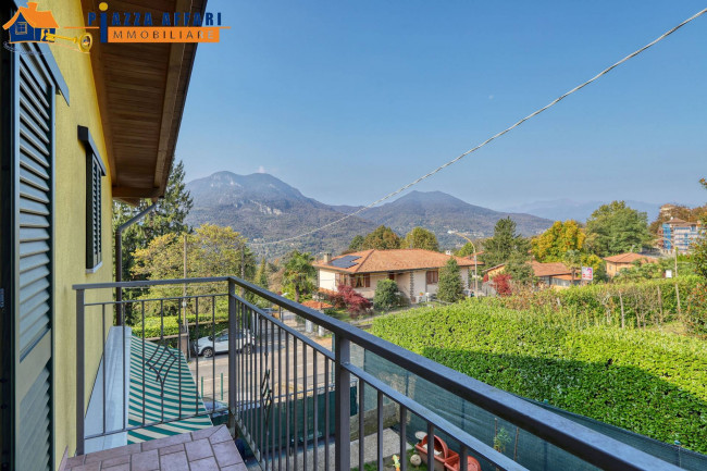 Appartamento in vendita a Cunardo