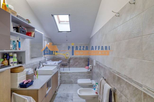 Appartamento in vendita a Carnago