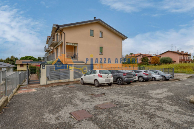 Appartamento in vendita a Carnago